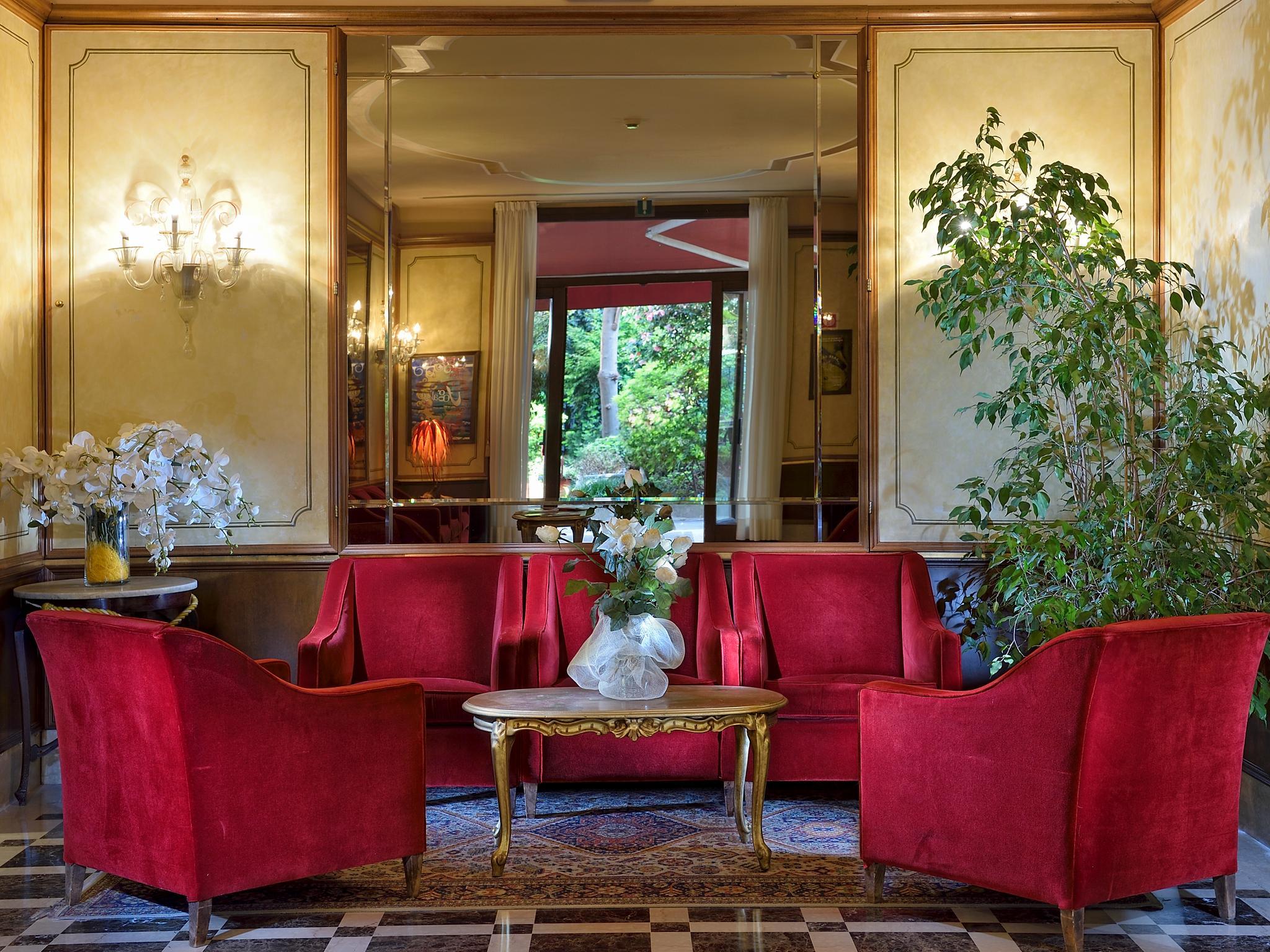Hotel Amadeus Venise Extérieur photo