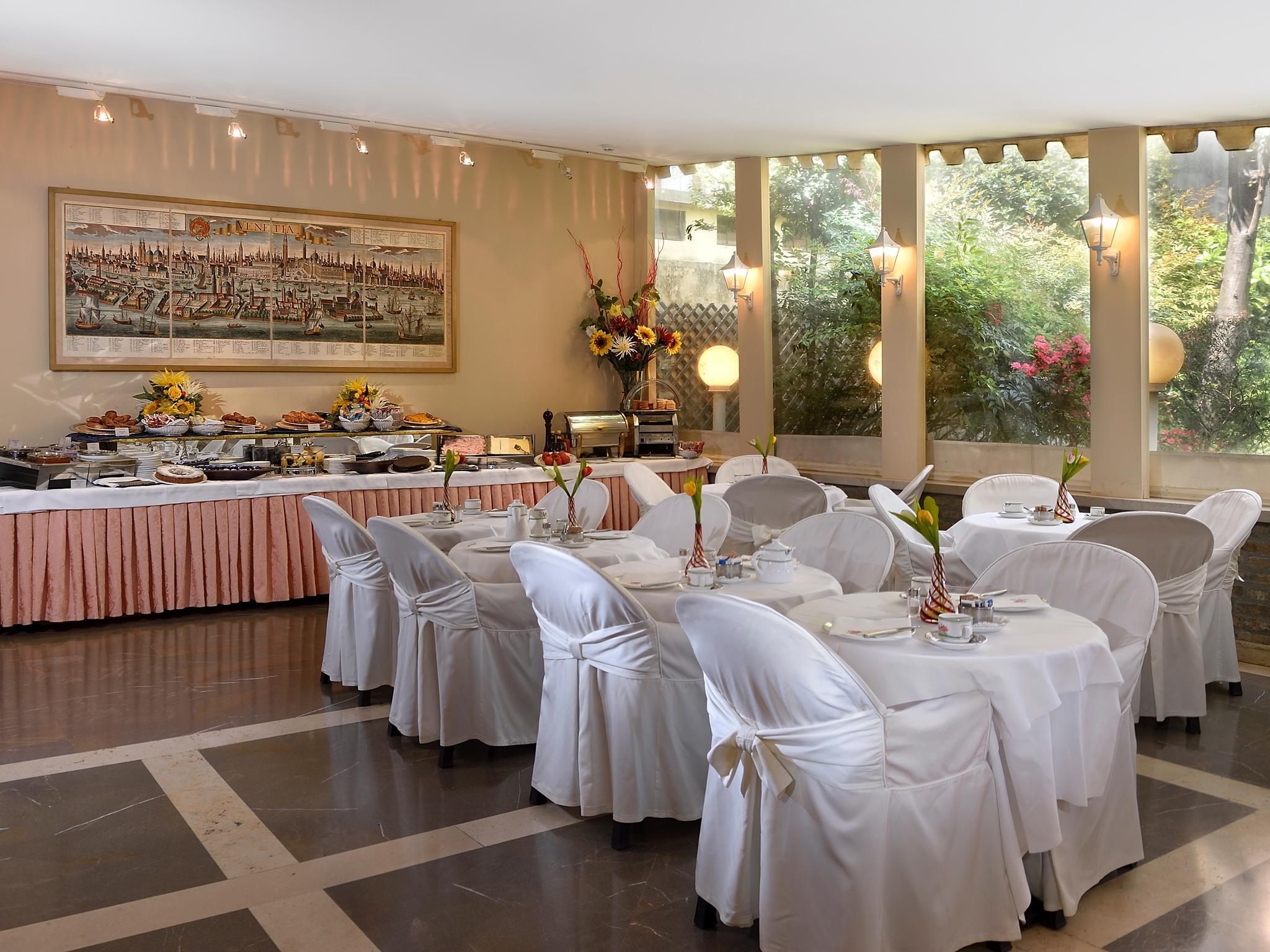 Hotel Amadeus Venise Extérieur photo