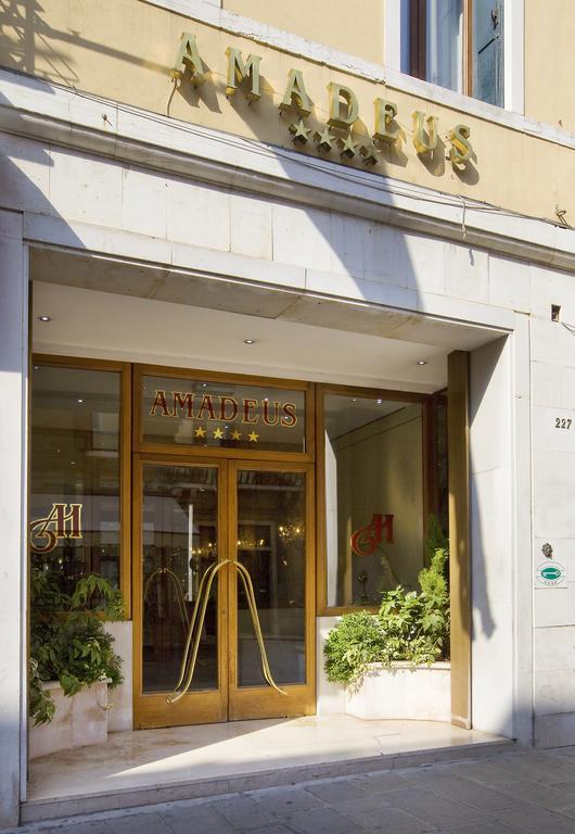 Hotel Amadeus Venise Extérieur photo