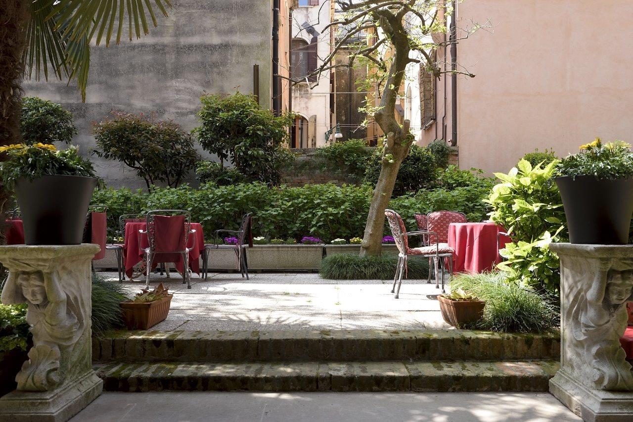 Hotel Amadeus Venise Extérieur photo