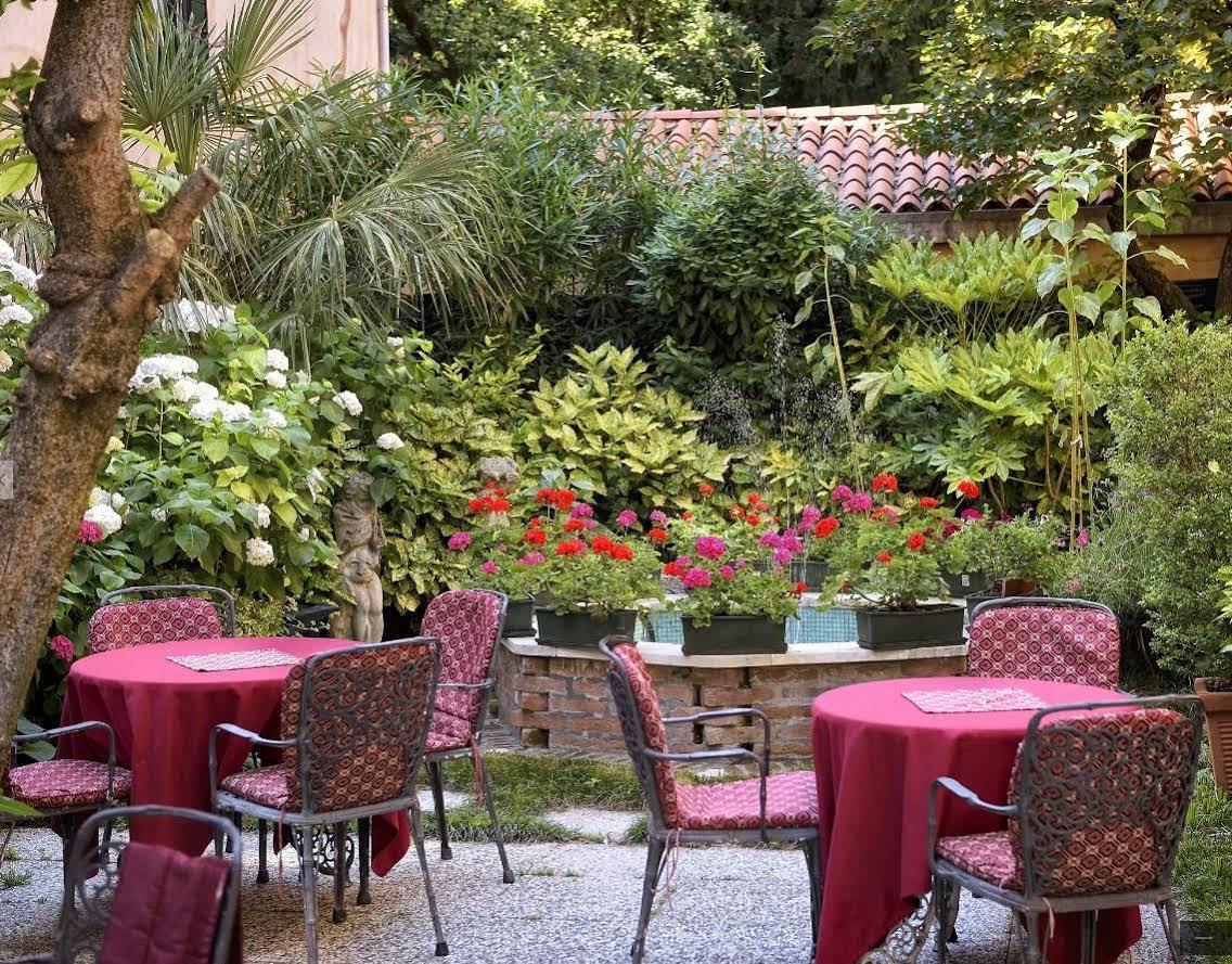 Hotel Amadeus Venise Extérieur photo